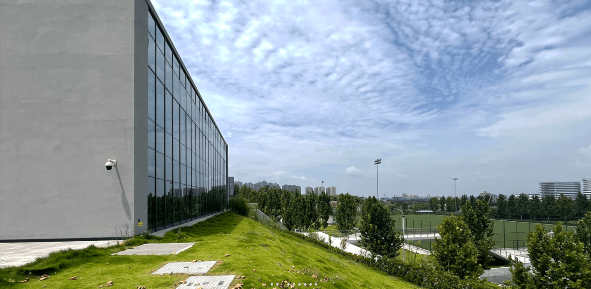 龙兴足球训练中心